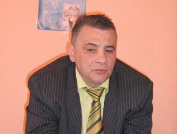 Fostul deputat Metin Cerchez, 1 an cu suspendare pentru profanare de morminte